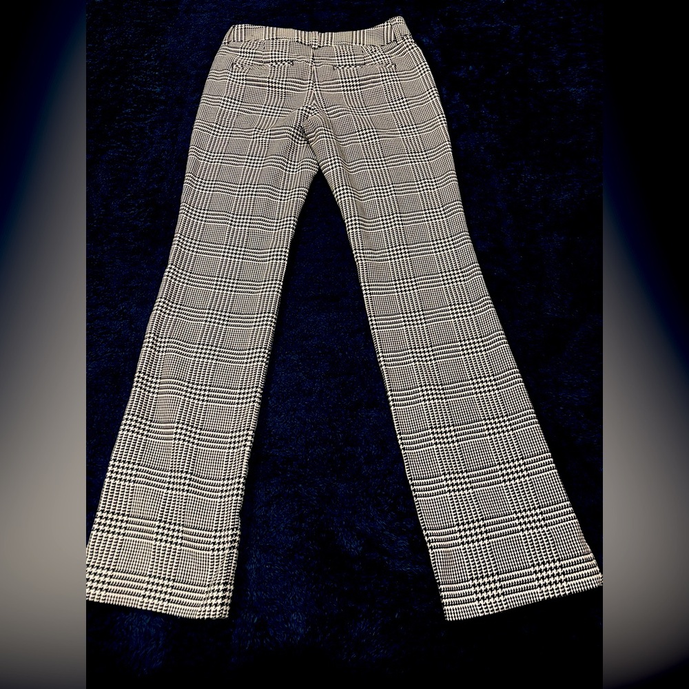 Express Editor Classy Office Pant 
Size: 0 Reg